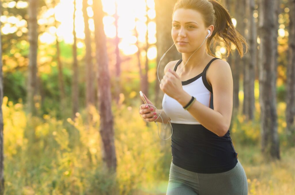 10 Essential Habits for a Healthy Lifestyle Routine